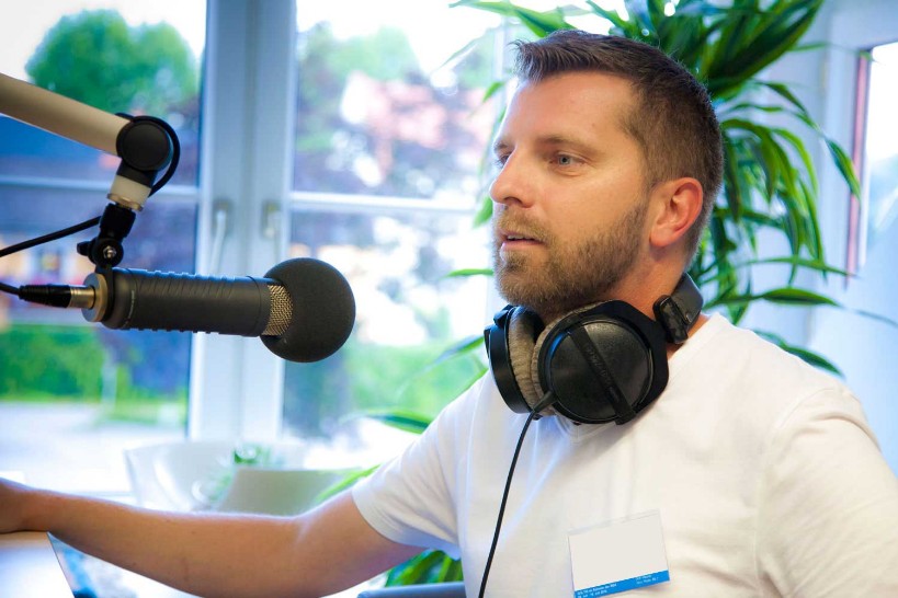 Radiomoderator, TV Sprecher Ausbildung Frankfurt Radiomoderator, TV Sprecher Ausbildung Frankfurt